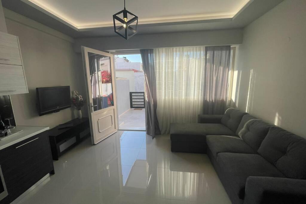 Maxim Deluxe Apartment Nea Alikarnassos Екстериор снимка